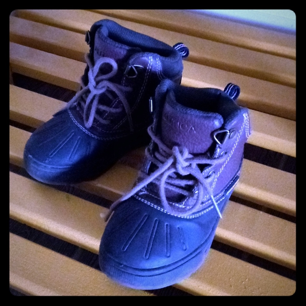 Pre-owned Nautica toddler leather boots